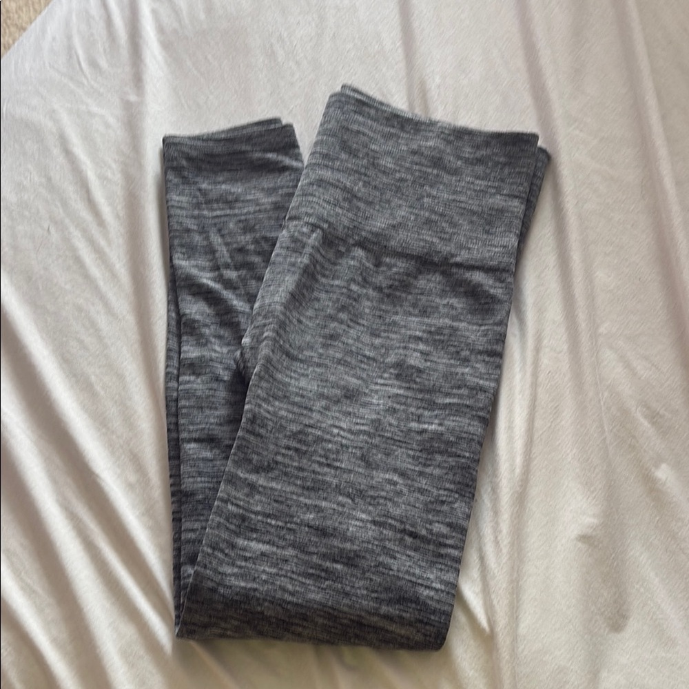 Fleece lined leggings. Size s/m. Gray/black